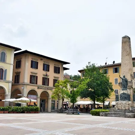Piazza Arnolfo 1932 Apartment Colle Val D'Elsa Exterior photo