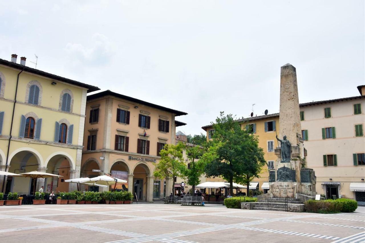 Piazza Arnolfo 1932 Apartment Colle Val D'Elsa